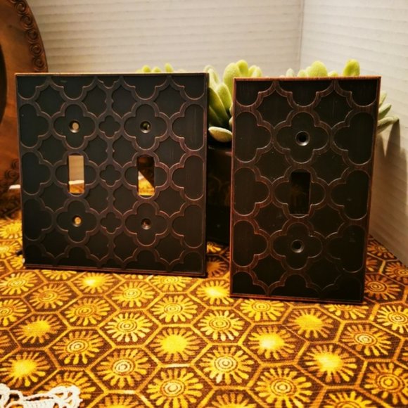 Trio of Embossed Allen and Roth Cast Bronze Light Switch Plates Covers - Picture 4 of 11